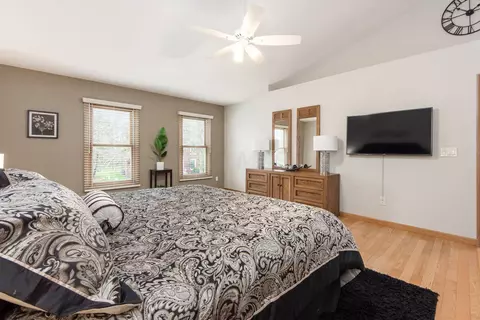 Bedroom - 5166 Reddington Ct, Dublin, OH 43017 photo 5 of 12