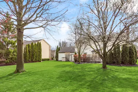 Exterior - 5166 Reddington Ct, Dublin, OH 43017 photo 13 of 13