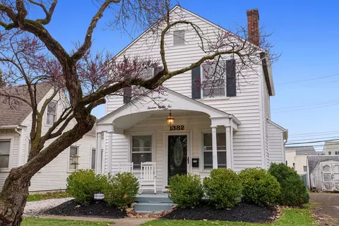 1382 Eastview Ave, Columbus, OH 43212