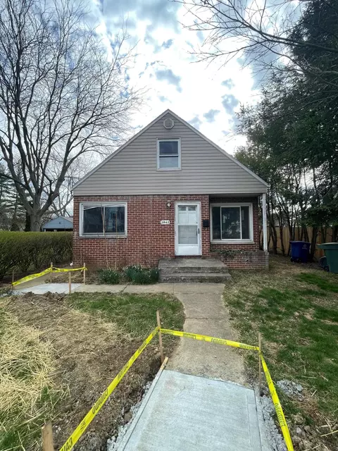 2842 Dresden St, Columbus, OH 43224