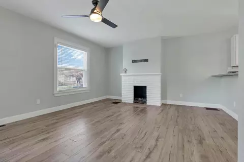 Living - 221 E Markison Ave, Columbus, OH 43207 photo 2 of 5