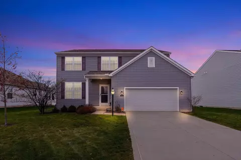 133 Broadmoore Blvd, Pataskala, OH 43062