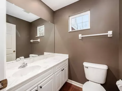 Bath - 5494 Aubrey Loop #1, Dublin, OH 43016 photo 1 of 5