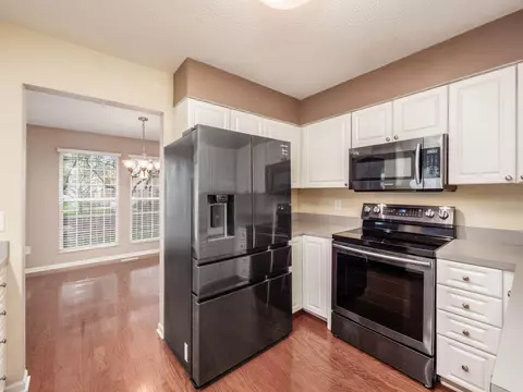 Kitchen - 5494 Aubrey Loop #1, Dublin, OH 43016 photo 1 of 3