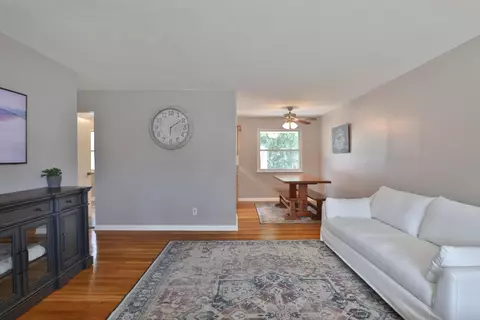 Living - 276 E Stafford Ave, Worthington, OH 43085 photo 4 of 8