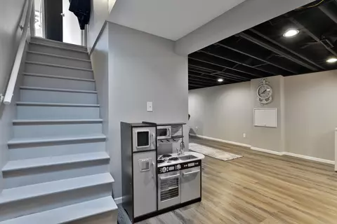Kitchen - 276 E Stafford Ave, Worthington, OH 43085 photo 6 of 6