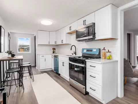 915 W Chillicothe Ave, Bellefontaine, OH 43311