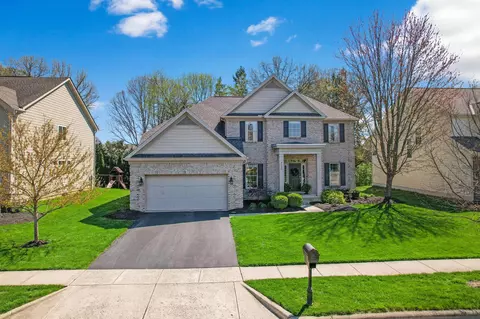 7750 Sefton Park Dr, Columbus, OH 43235