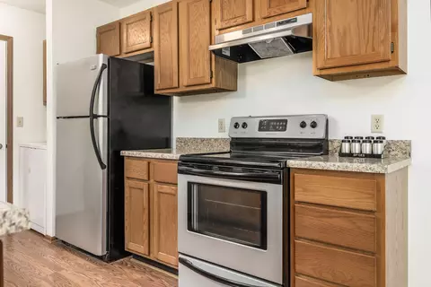 Kitchen - 240 Edwards Rd, Johnstown, OH 43031 photo 3 of 6
