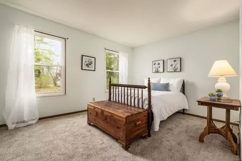 Bedroom - 240 Edwards Rd, Johnstown, OH 43031 photo 4 of 7