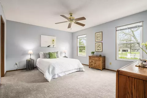 Bedroom - 240 Edwards Rd, Johnstown, OH 43031 photo 2 of 7
