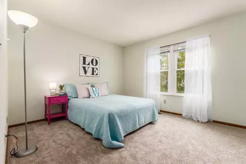 Bedroom - 240 Edwards Rd, Johnstown, OH 43031 photo 6 of 7
