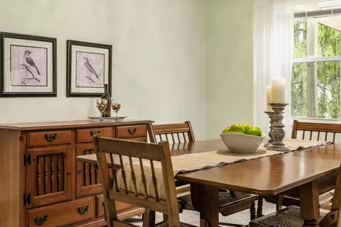 Dining - 240 Edwards Rd, Johnstown, OH 43031 photo 1 of 4
