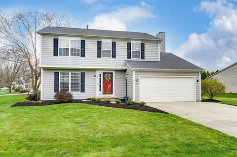 7521 Park Bend Ct, Westerville, OH 43082