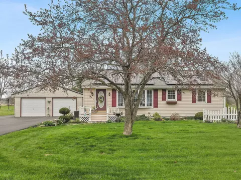 204 Fern St, Newark, OH 43055
