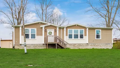 6514 Gratiot Rd SE, Heath, OH 43056