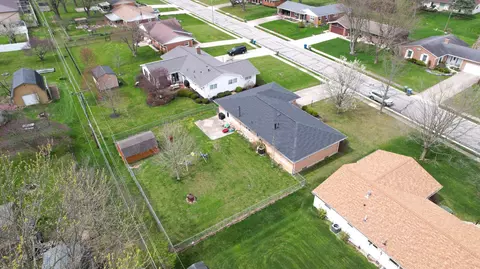 Exterior - 431 E Lyndhurst St, Sidney, OH 45365 photo 10 of 12