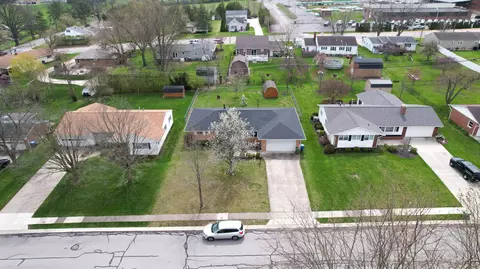 View/Area - 431 E Lyndhurst St, Sidney, OH 45365 photo 1 of 4