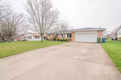 431 E Lyndhurst St, Sidney, OH 45365