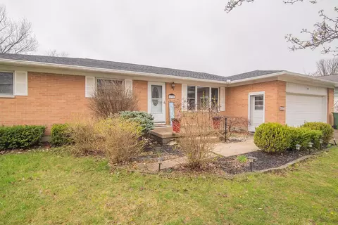Exterior - 431 E Lyndhurst St, Sidney, OH 45365 photo 4 of 12