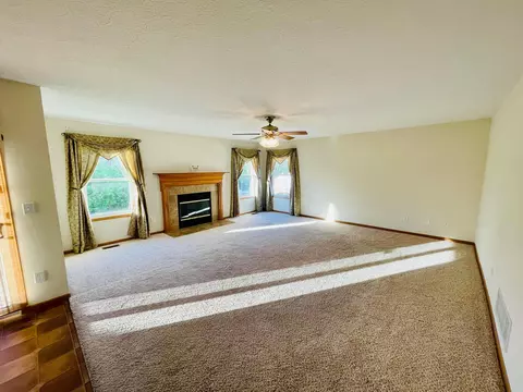 Living - 5695 Boucher Dr, Orient, OH 43146 photo 1 of 3