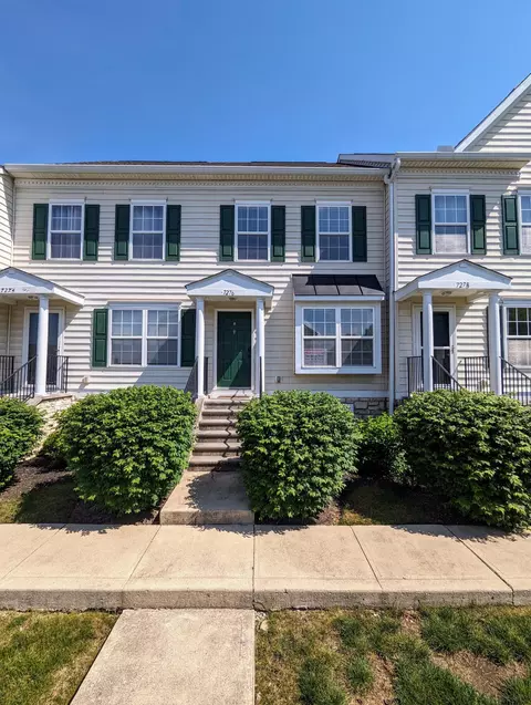 7276 Colonial Affair Dr, New Albany, OH 43054