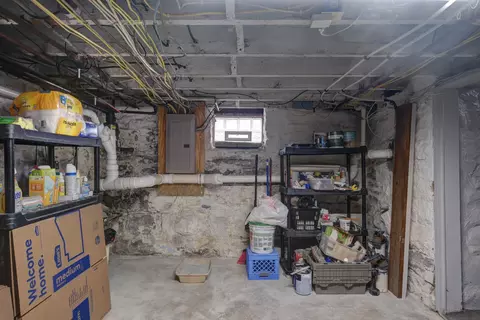 Exterior - 215 Forest St, Marion, OH 43302 photo 8 of 14