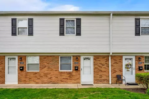 2292 Perkins Ct #P, Columbus, OH 43229