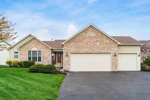 2070 Twin Flower Cir, Grove City, OH 43123