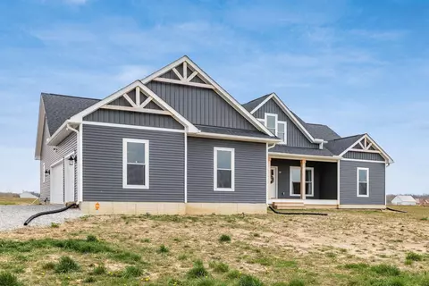 Exterior - 2064 Troy Rd, Delaware, OH 43015 photo 14 of 15