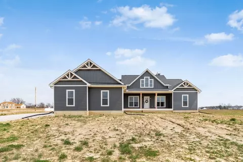Exterior - 2064 Troy Rd, Delaware, OH 43015 photo 11 of 15
