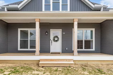 Exterior - 2064 Troy Rd, Delaware, OH 43015 photo 2 of 15
