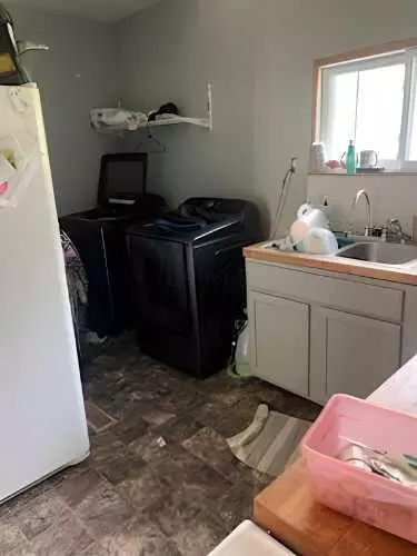 119 Front St, Glouster, OH 45732 photo 6