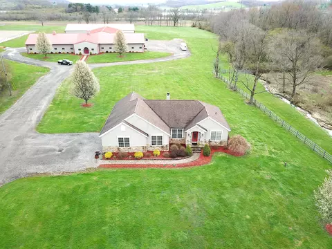6081 Jacksontown Rd, Heath, OH 43056