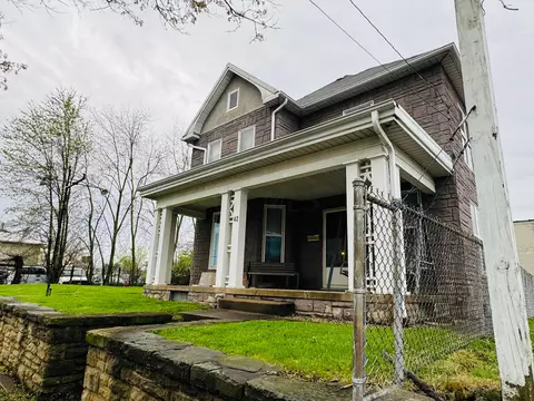 42 Union St, Newark, OH 43055