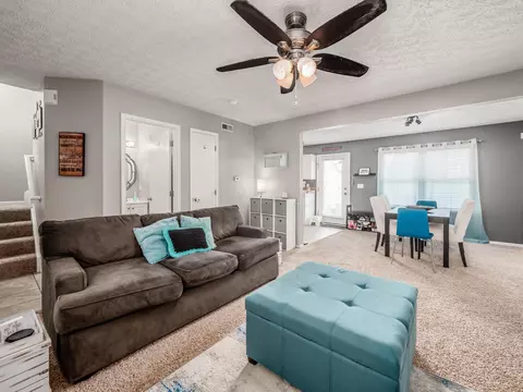 Living - 9138 Drum Pl, Orient, OH 43146 photo 5 of 5