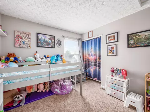 Bedroom - 9138 Drum Pl, Orient, OH 43146 photo 1 of 6