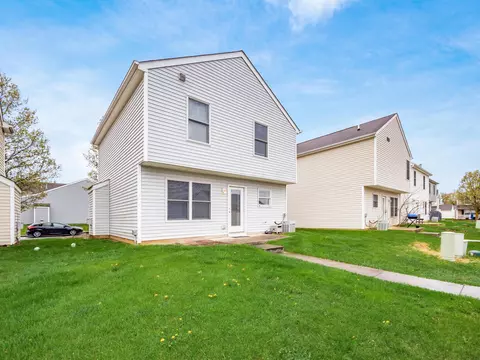 Exterior - 9138 Drum Pl, Orient, OH 43146 photo 11 of 14