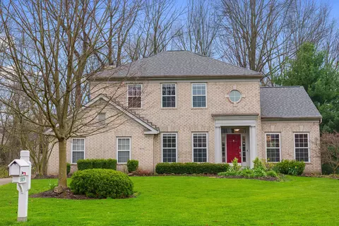 5879 St George Ave, Westerville, OH 43082