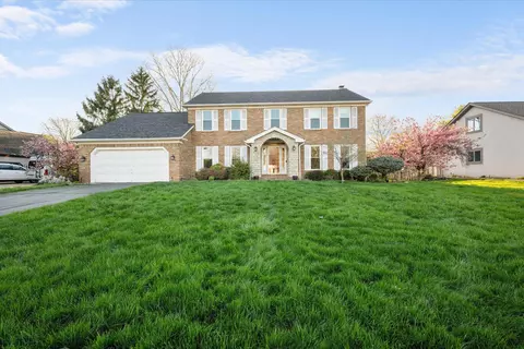 4555 Elderberry Ct, Columbus, OH 43220