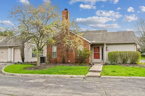 3695 Charlemonte Way #4, Canal Winchester, OH 43110