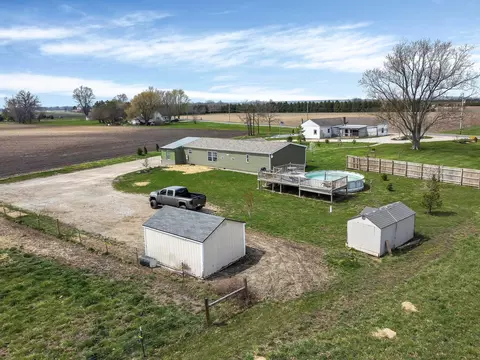 Exterior - 2325 Rosedale Rd, Irwin, OH 43029 photo 5 of 13