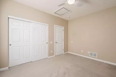 Bedroom - 5860 Dunheath Loop, Dublin, OH 43016 photo 2 of 2