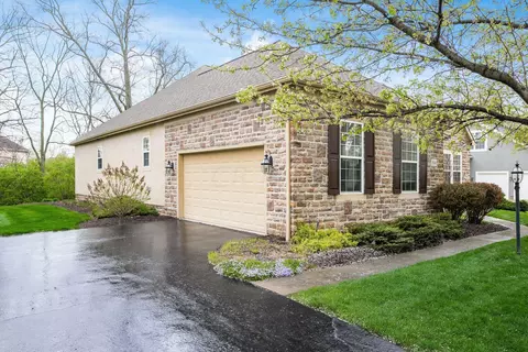 Exterior - 5860 Dunheath Loop, Dublin, OH 43016 photo 4 of 11