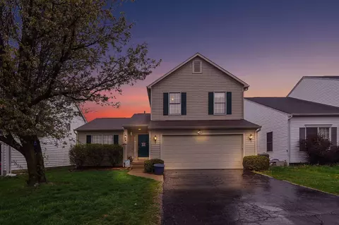 8372 Vega Dr, Blacklick, OH 43004