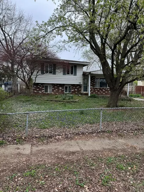 5096 Gunston Dr, Columbus, OH 43232