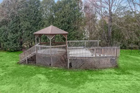 Exterior - 7400 Grayson Dr, Springfield, OH 45502 photo 7 of 15