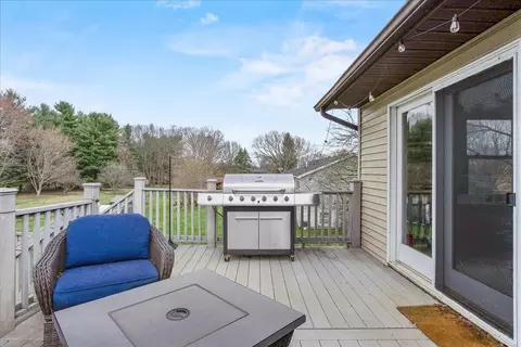 Exterior - 7400 Grayson Dr, Springfield, OH 45502 photo 5 of 15