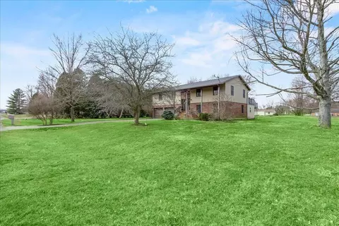 Exterior - 7400 Grayson Dr, Springfield, OH 45502 photo 14 of 15