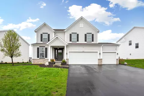 12117 Herons Landing Dr NW, Pickerington, OH 43147